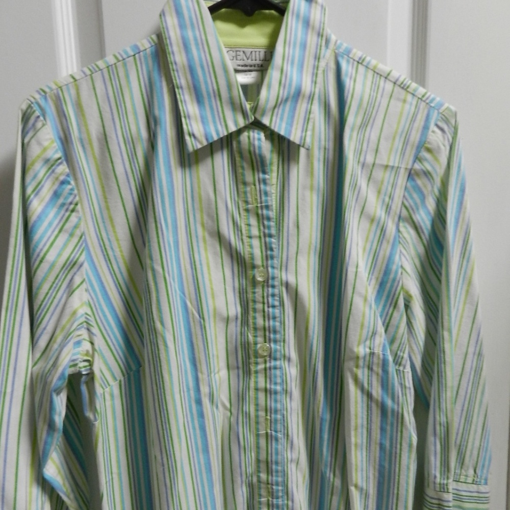 GEMILLI WOMEN SHIRT SIZE 14/16